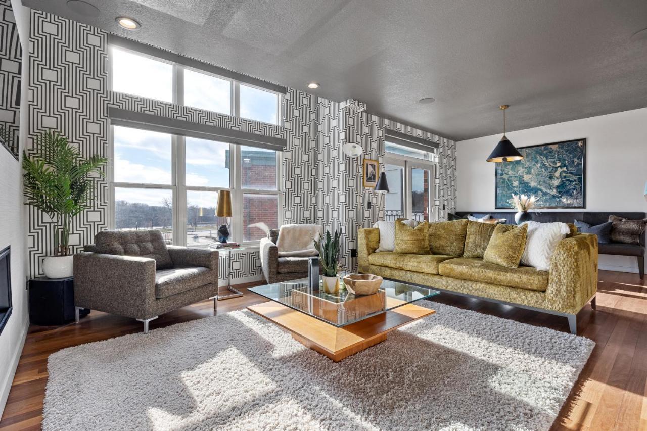 Apartment Iowa River Landing Luxury 2-bed & 2-bath Coralville