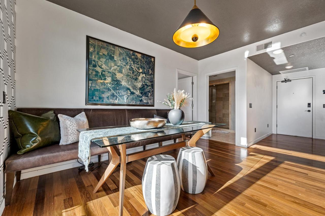 Apartment Iowa River Landing Luxury 2-bed & 2-bath *